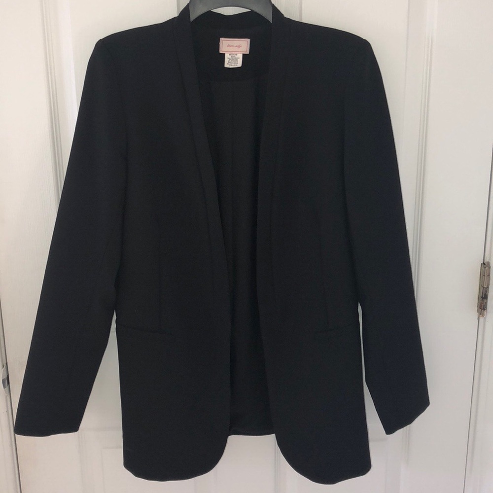 Black Blazer